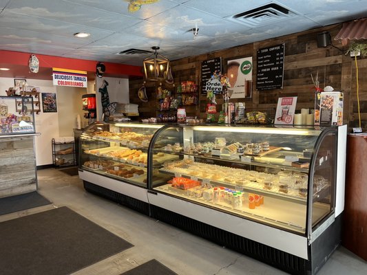 Pasabocas Colombian Bakery by null