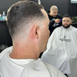 The Cutting Room Barbering - Drop bald fade done by Manny 

909-662-1287

Text for an appt Wednesday through Saturday
