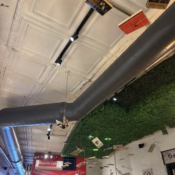 Geppetto Cafe - Decorations - Creperies Near Me - Pittsburgh, Pennsylvania