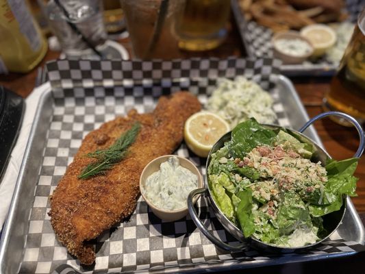 Loose Moose / Antler Room by null