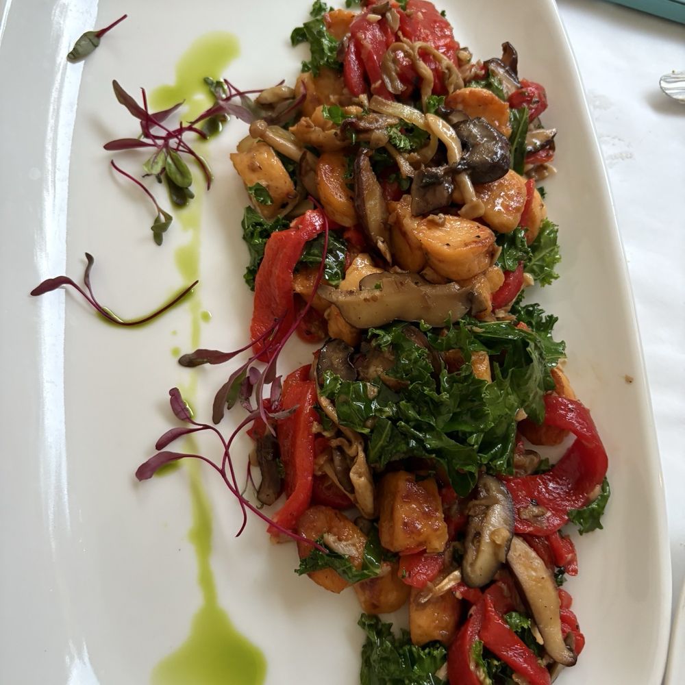 Fauna - Gnudi - New American Near Me - Westhampton Beach, New York Fauna - Gnudi - New American Near Me - Westhampton Beach, New York