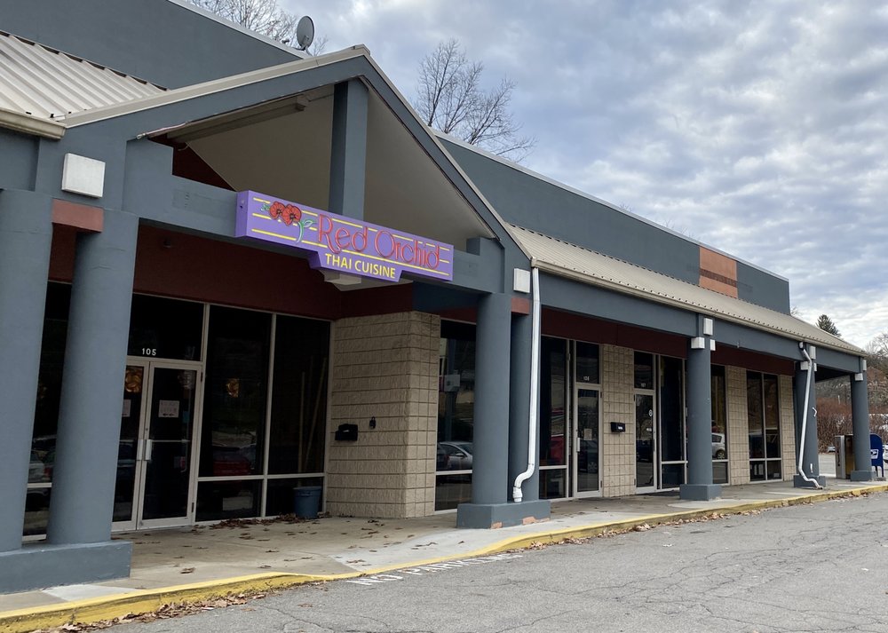 BABCOCK SQUARE Updated May 2024 5439 Babcock Blvd, Pittsburgh, Pennsylvania Shopping