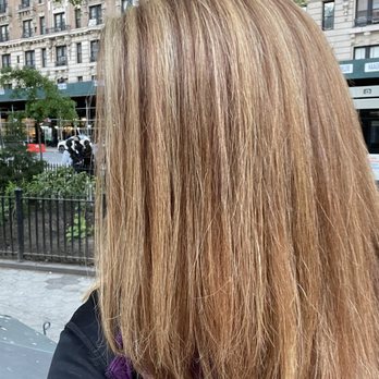 J & E Hair Salon - Color by Arsenia - Hair Salons Near Me - New York, New York