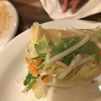 Hunsa Thai Kitchen - Loosely wrapped spring rolls... heavy on lettuce and water. Excellent peanut sauce though. - Thai Near Me - Seabrook, Texas Hunsa Thai Kitchen - Loosely wrapped spring rolls... heavy on lettuce and water. Excellent peanut sauce though. - Thai Near Me - Seabrook, Texas