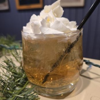 Shady Nook Inn - Sports Bars Near Me - Hudson, Indiana