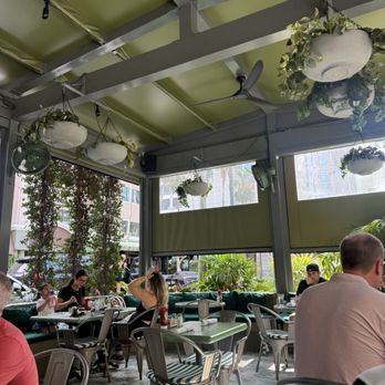 Java & Jam - Outdoor seating - Breakfast & Brunch Near Me - Fort Lauderdale, Florida Java & Jam - Outdoor seating - Breakfast & Brunch Near Me - Fort Lauderdale, Florida