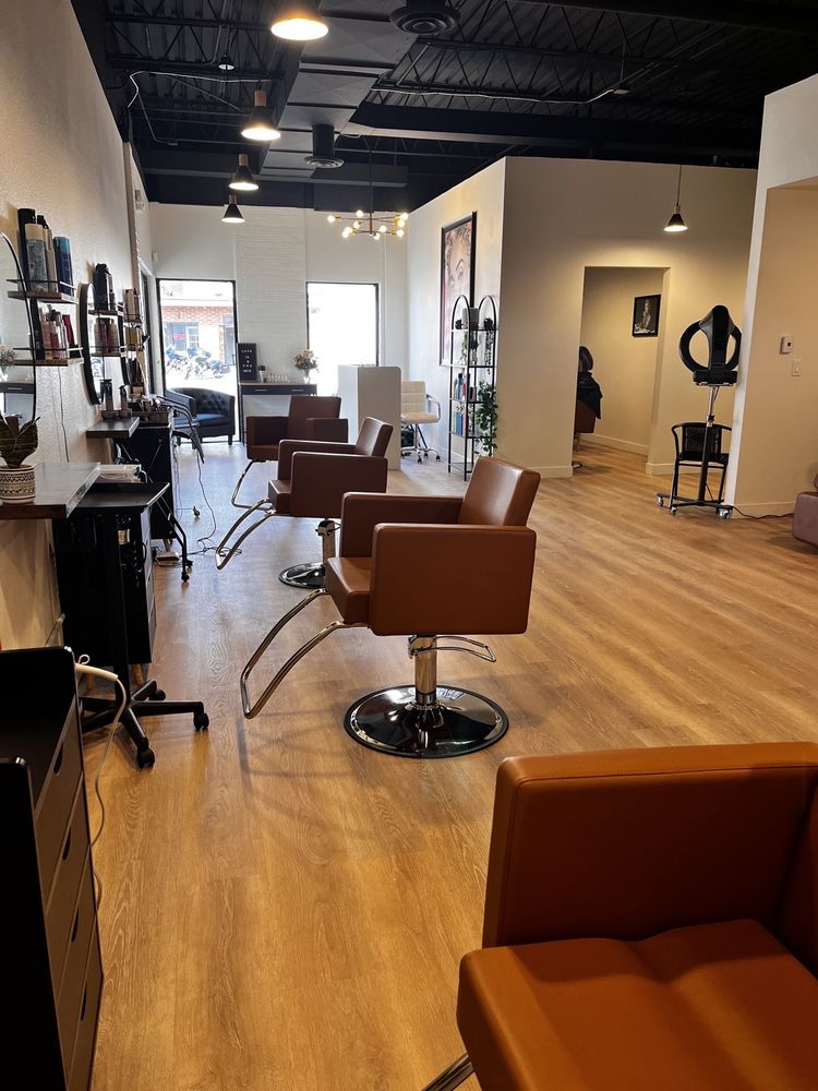 PLATINUM & CO Updated September 2024 50 Photos 1218 N Main St