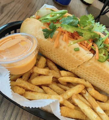 Banh Appetit by null