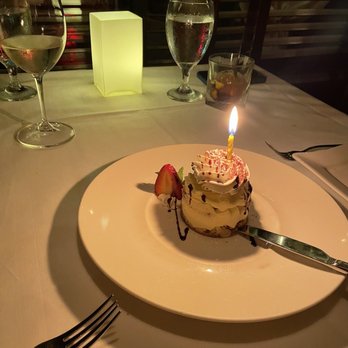Oceanos Oyster Bar & Sea Grill - Tiramisu - Seafood Near Me - Fair Lawn, New Jersey Oceanos Oyster Bar & Sea Grill - Tiramisu - Seafood Near Me - Fair Lawn, New Jersey