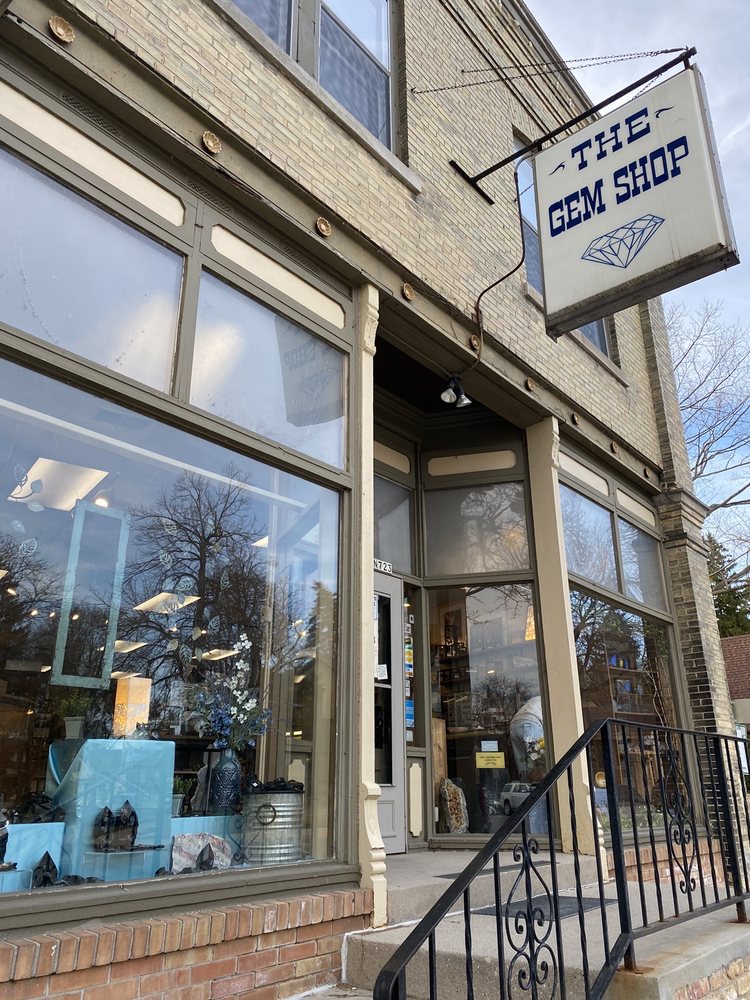 THE GEM SHOP Updated October 2024 21 Photos & 12 Reviews W64N723