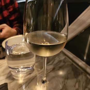 Yubi's 78 Restaurant - White wine - complimentary on open week - Italian Near Me - Jersey City, New Jersey Yubi's 78 Restaurant - White wine - complimentary on open week - Italian Near Me - Jersey City, New Jersey