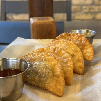 Marakas Pizza - Empanadas - Pizza Near Me - Miami, Florida Marakas Pizza - Empanadas - Pizza Near Me - Miami, Florida