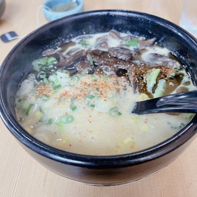 Boxer Ramen by null
