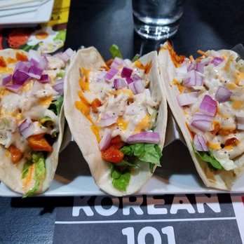 Bonchon Glenview - Spicy chicken korean tacos - Korean Near Me - Glenview, Illinois Bonchon Glenview - Spicy chicken korean tacos - Korean Near Me - Glenview, Illinois