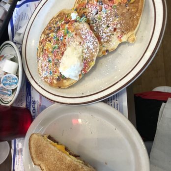 Linda's Cafe - American Near Me - Lexington Park, Maryland