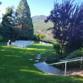 The Pines Resort - Wedding lawn and reception area - Resorts Near Me - Bass Lake, California The Pines Resort - Wedding lawn and reception area - Resorts Near Me - Bass Lake, California