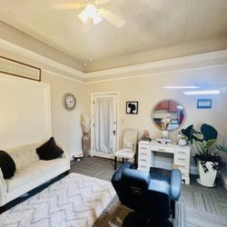 Sangi’s Brow Care - Inside the suite