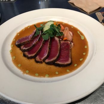 Yard House - New American Near Me - Orlando, Florida