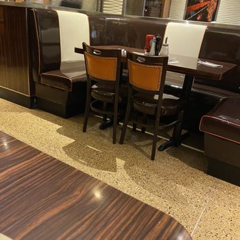 Manhattan Diner - Spacious interior - Diners Near Me - New York, New York Manhattan Diner - Spacious interior - Diners Near Me - New York, New York