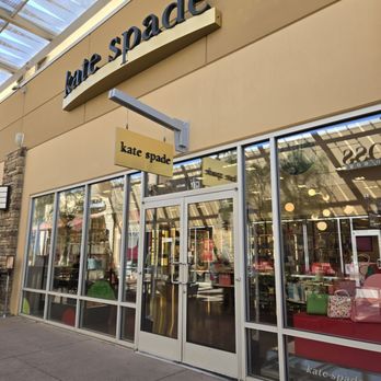 kate spade new york outlet - Storefront - Women's Clothing Near Me - Chandler, Arizona kate spade new york outlet - Storefront - Women's Clothing Near Me - Chandler, Arizona