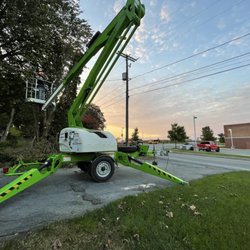 Resource Rentals & Sales - Nifty Lift TM42 towable boom lift for rent.