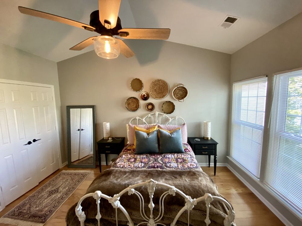 RELY ON DECORATORS Updated May 2024 24 Photos 111 Carpenter Dr