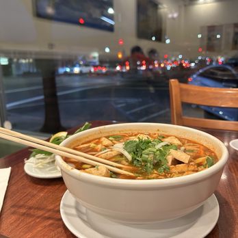 Saigon Cafe - Vietnamese Near Me - Livermore, California
