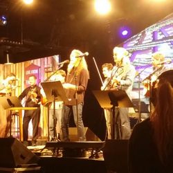 Music City Roots