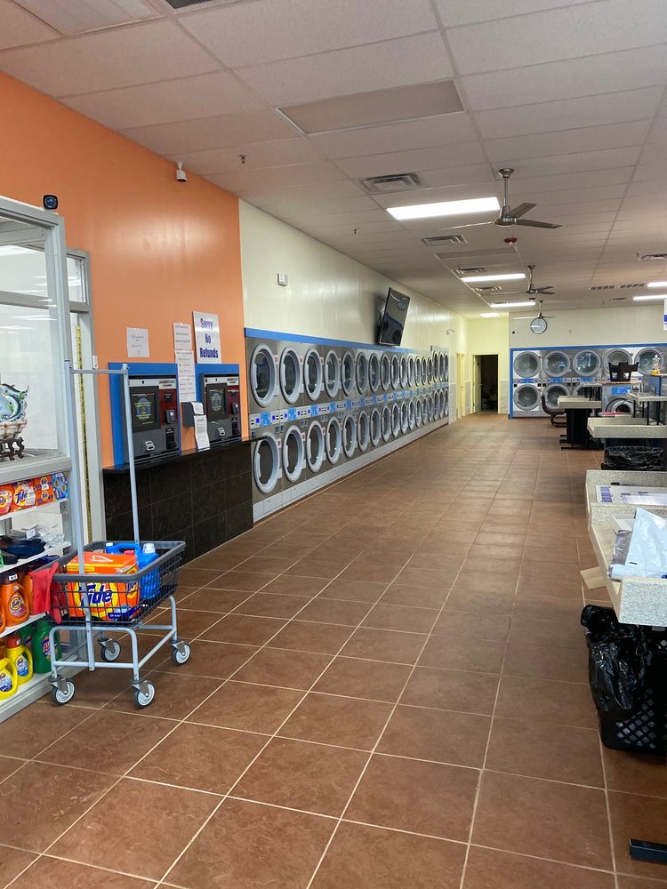M LAUNDROMAT Updated September 2024 649 Foulkrod St, Philadelphia