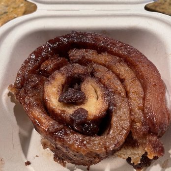 Cinnamon Roll Place - Gluten-free cinnamon roll - Bakeries Near Me - Kihei, Hawaii Cinnamon Roll Place - Gluten-free cinnamon roll - Bakeries Near Me - Kihei, Hawaii