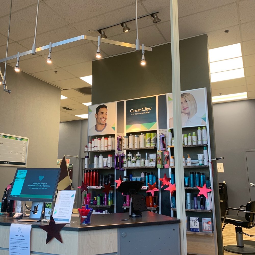 Great Clips - Hair Salons Near Me - Bakersfield, California Great Clips - Hair Salons Near Me - Bakersfield, California