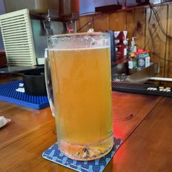 A La Mexicana 2 - 20 ounces guys! This is the Sam Adams Summer Ale...delicious!!