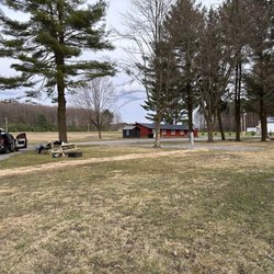 Lake Lucy RV Park - Campsite and common building.