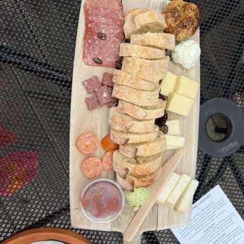 Fox Run Vineyards - Wineries Near Me - Penn Yan, New York Fox Run Vineyards - Wineries Near Me - Penn Yan, New York