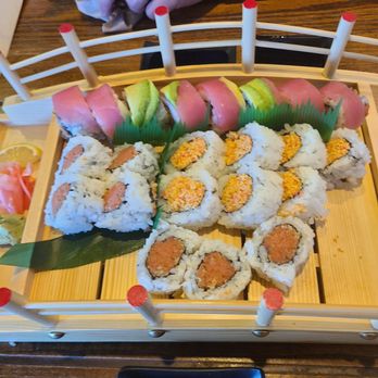 Kansha Japanese Express - Spicy tuna roll, spicy crab roll, Dancing tuna roll - Japanese Near Me - Lebanon, Tennessee