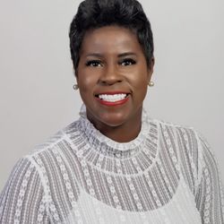 Racynta Abdullah - HomeChaser