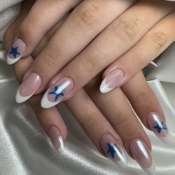 V.O Nails and Spa - Pedicure manicure near me