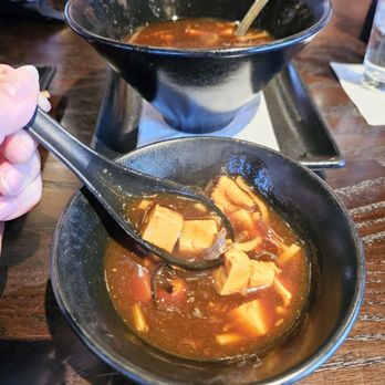 P.F. Chang's - Hot and sour soup for two #yum ##ReviewsByRL - Chinese Near Me - Indianapolis, Indiana P.F. Chang's - Hot and sour soup for two #yum ##ReviewsByRL - Chinese Near Me - Indianapolis, Indiana