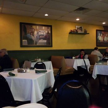 Moni's Pasta & Pizza - Italian Near Me - Glenn Heights, Texas