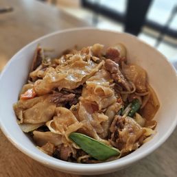 Shrimp or Beef Chow Mein