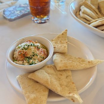 Zullee - Traditional Hummus & Pita - Mediterranean Near Me - Nampa, Idaho Zullee - Traditional Hummus & Pita - Mediterranean Near Me - Nampa, Idaho