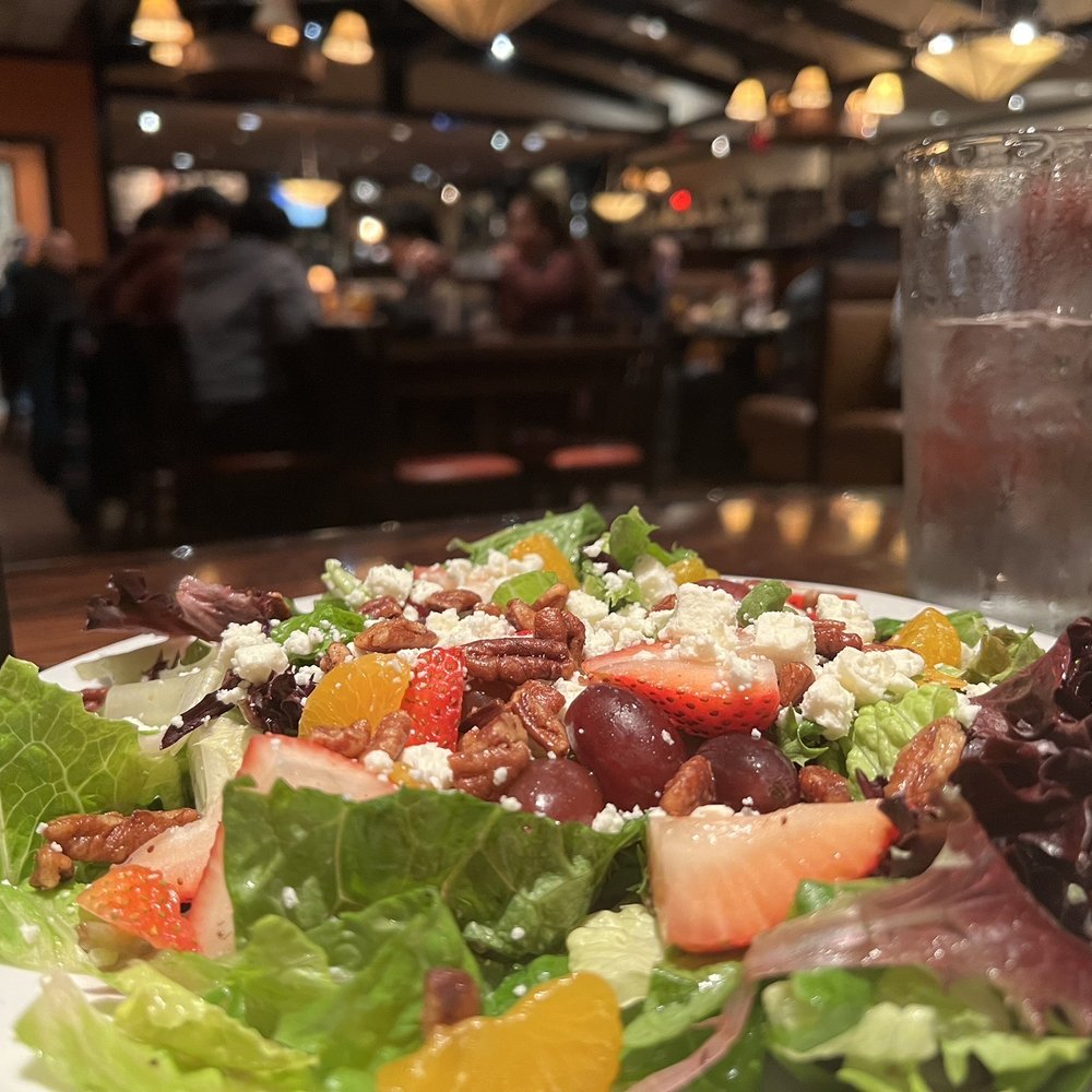 LongHorn Steakhouse - Strawberry & Pecan Salad - Steakhouses Near Me - Hickory, North Carolina LongHorn Steakhouse - Strawberry & Pecan Salad - Steakhouses Near Me - Hickory, North Carolina