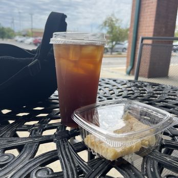 Lulu's Coffee & Bakehouse - Bakeries Near Me - Indianapolis, Indiana Lulu's Coffee & Bakehouse - Bakeries Near Me - Indianapolis, Indiana
