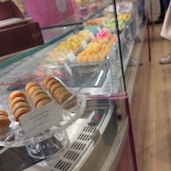 Le Macaron French Pastries - Coffee & Tea Near Me - Tucson, Arizona