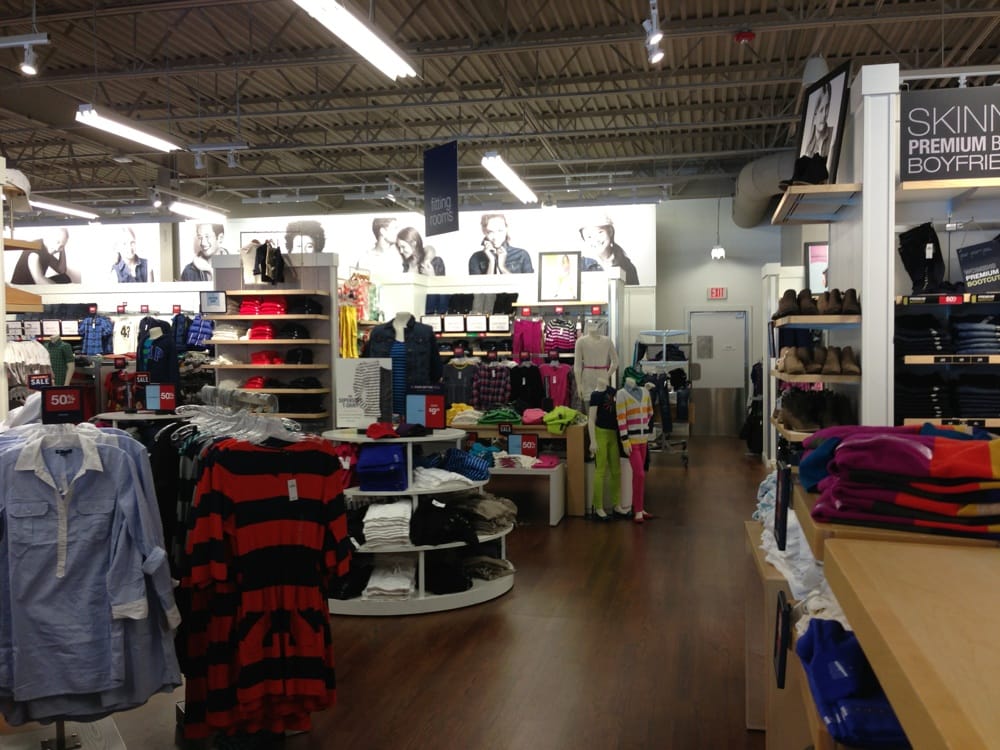 The Gap Store Women's Clothing 2505 Vestal Pkwy E, Vestal, NY