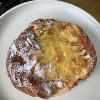 Ghaya - Pineapple danish - incredible - Coffee & Tea Near Me - Long Island City, New York