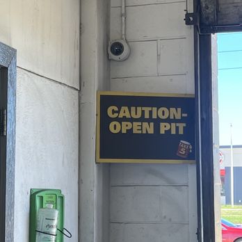 Take 5 Oil Change - Pit Zone - Oil Change Stations Near Me - Katy, Texas Take 5 Oil Change - Pit Zone - Oil Change Stations Near Me - Katy, Texas