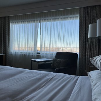 The Inverness Denver, a Hilton Golf & Spa Resort - Hotels Near Me - Englewood, Colorado The Inverness Denver, a Hilton Golf & Spa Resort - Hotels Near Me - Englewood, Colorado