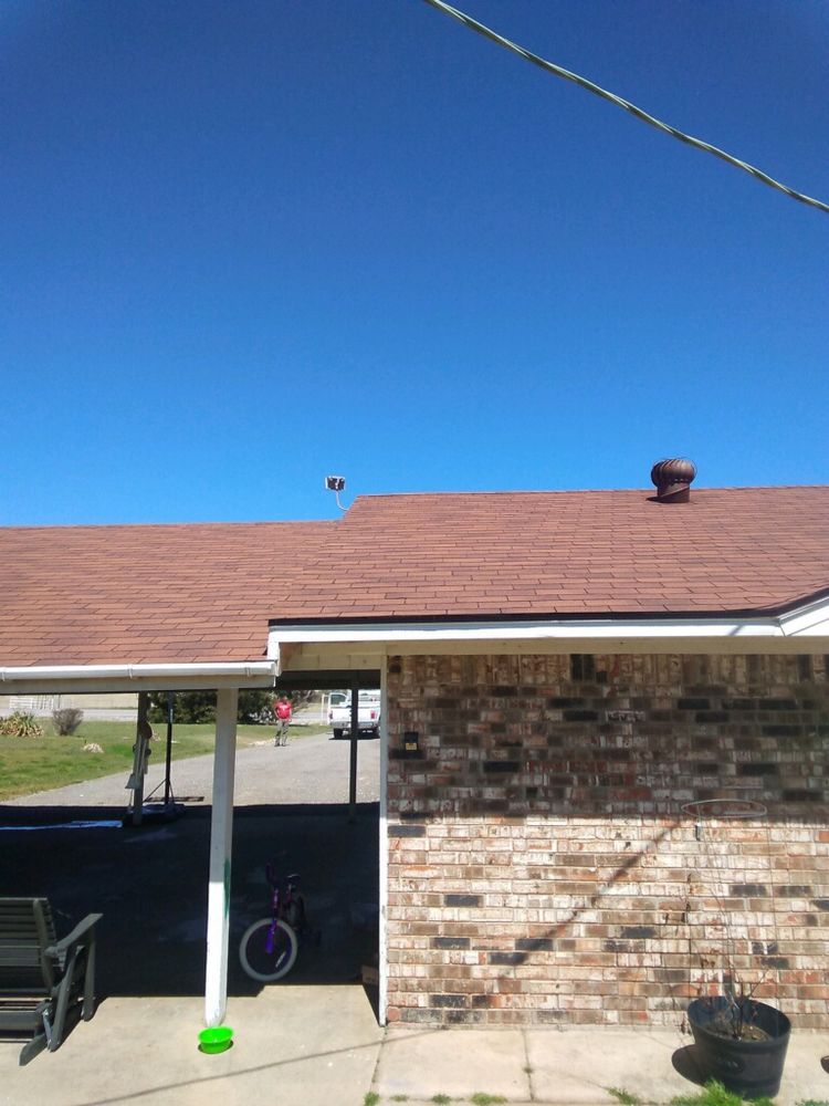 Slide of William Joles Roofing & Painting