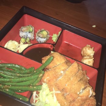 Fo Bistro - Ketrua (Fried Chicken) Bento Box - Sushi Bars Near Me - Montclair, Virginia